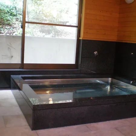 Uetoh 3* Gifu